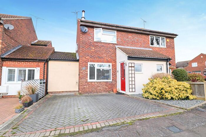 2 Bedroom Semi-Detached House For Sale In Stone Path Drive, Hatfield Peverel, Chelmsford, CM3