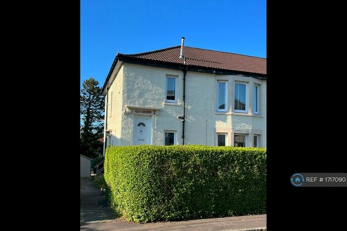 2 Bedroom Flat To Rent In Knightswood, Glasgow, G13