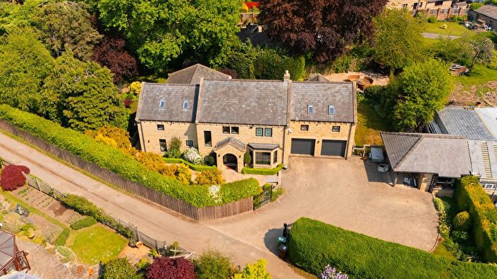 5 Bedroom Detached House For Sale In Midway, Pinfold Lane, Mirfield, WF14