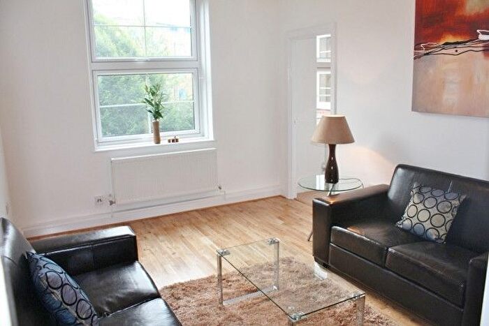 2 Bedroom Flat To Rent In Matilda House, St. Katharines Way, London, E1W