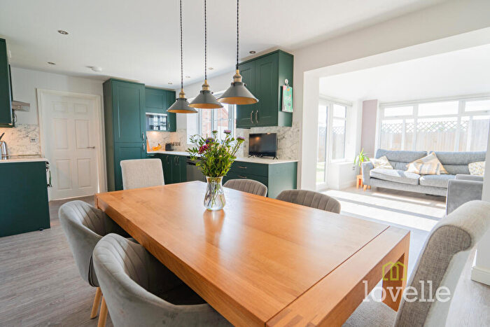 4 Bedroom Detached House For Sale In Owens View, Blyton, DN21