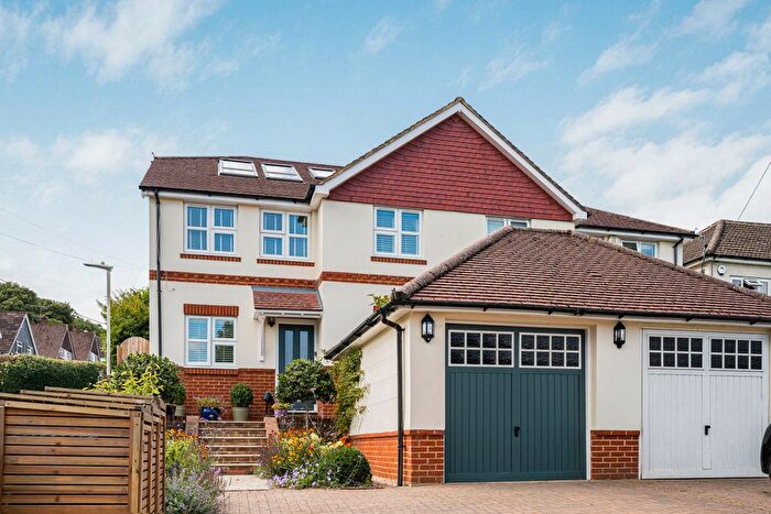 5 Bedroom Semi-Detached House For Sale In Dell Road, Northchurch, Berkhamsted, HP4