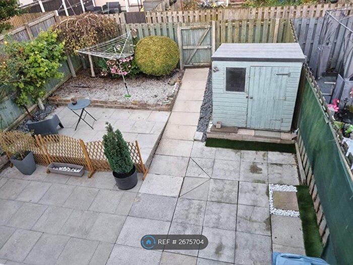 3 Bedroom End Of Terrace House To Rent In Firbeck, Skelmersdale, WN8