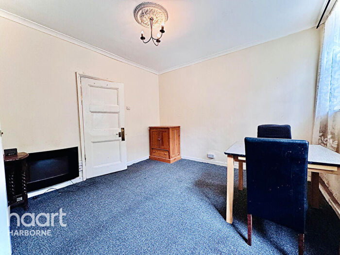 1 Bedroom Apartment To Rent In Stirling Court, Stirling Road, Edgbaston, B16