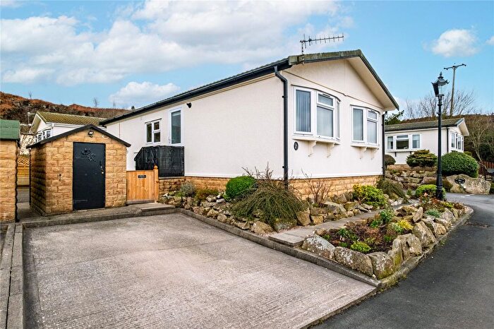 2 Bedroom Mobile/park Home For Sale In The Summit, Dales View Park, Salterforth, BB18
