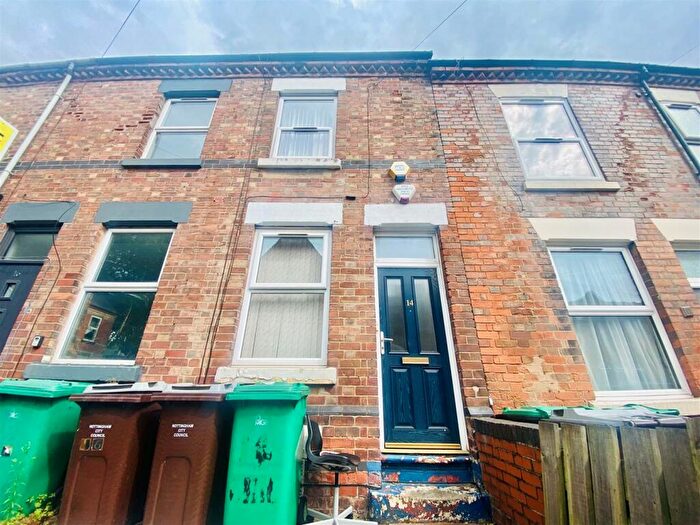 2 Bedroom House To Rent In Chilwell Street, Nottingham, NG7