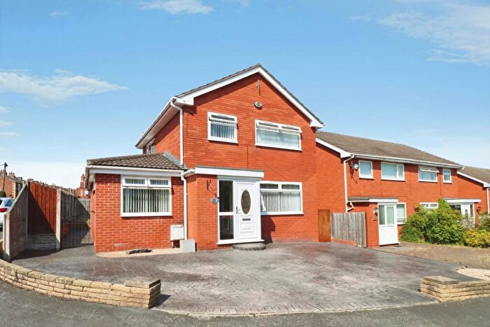 3 Bedroom Detached House For Sale In School Lane, Higher Bebington, CH63