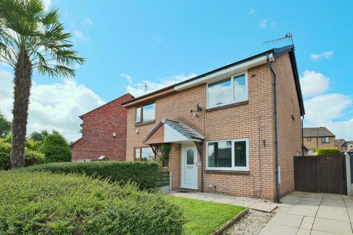 2 Bedroom Semi-Detached House To Rent In Petre Crescent, Rishton, BB1