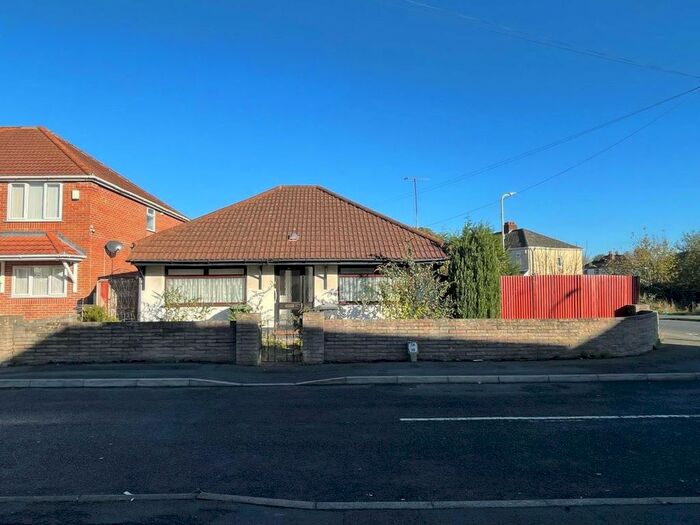 Houses for sale & to rent in WV2 2NJ, Bilston Road, East Park Wolverhampton