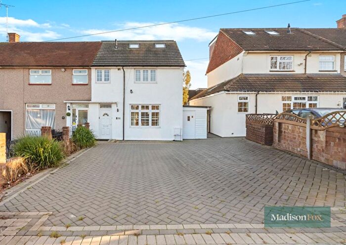 3 Bedroom End Terrace House For Sale In The Broadway, Loughton, Essex, IG10