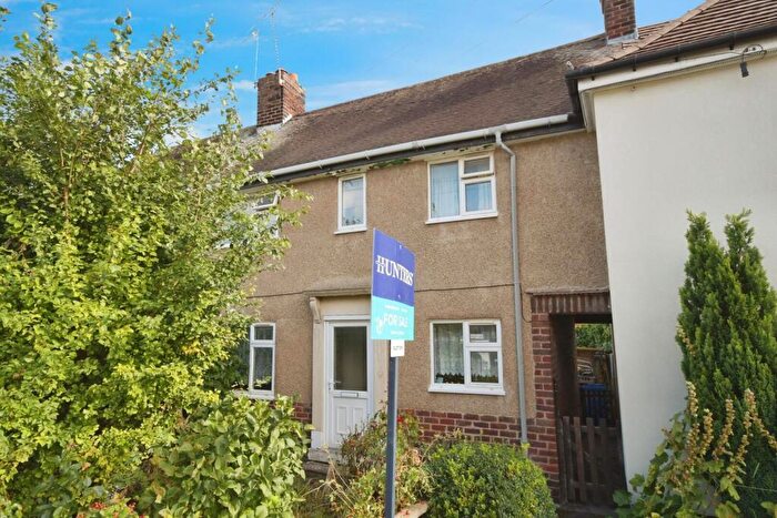 3 Bedroom Terraced House For Sale In Birdholme Crescent, Birdholme, Chesterfield, S40