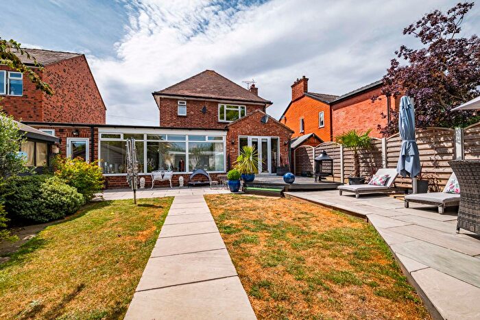 4 Bedroom Detached House For Sale In London Road, Balderton, Nottinghamshire, NG24