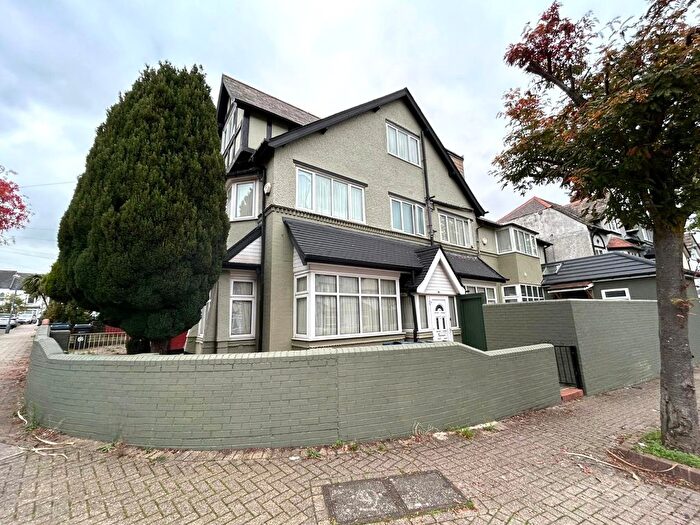 6 Bedroom End Terrace House To Rent In Lansdowne Road, Handsworth, Birmingham, B21