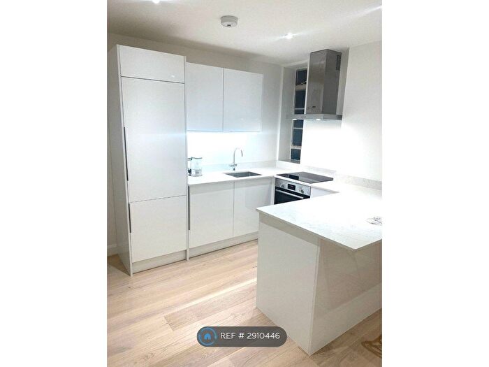1 Bedroom Flat To Rent In South Kensington, London, SW3