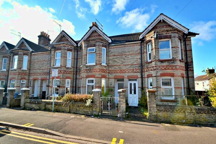 3 Bedroom Terraced House To Rent In Heckford Park, BH15