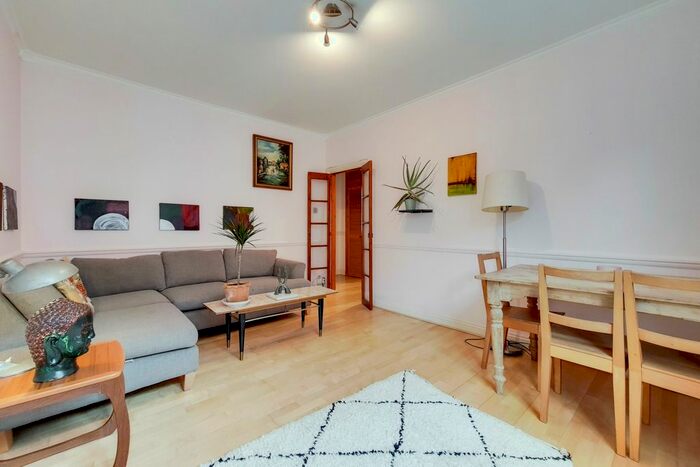 2 Bedroom Flat To Rent In Probyn House, Page Street, Westminster, London, SW1P