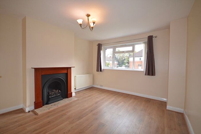 2 Bedroom Flat To Rent In Third Avenue, Wembley, HA9