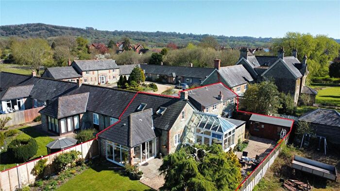 4 Bedroom Barn Conversion For Sale In Shorts Green Courtyard, Shorts Green Lane, Motcombe, Shaftesbury, SP7