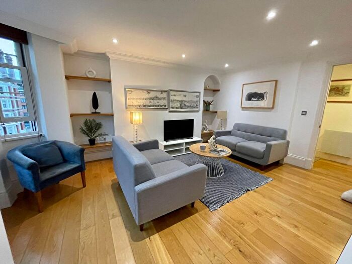 2 Bedroom Flat To Rent In Huntley Street, Ucl, Lse, Bloomsbury, West End, West End, Ucl, Bloomsbury, London, WC1E