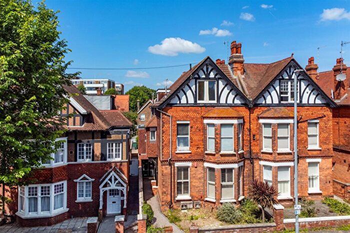 1 Bedroom Apartment For Sale In Sackville Road, Hove, BN3
