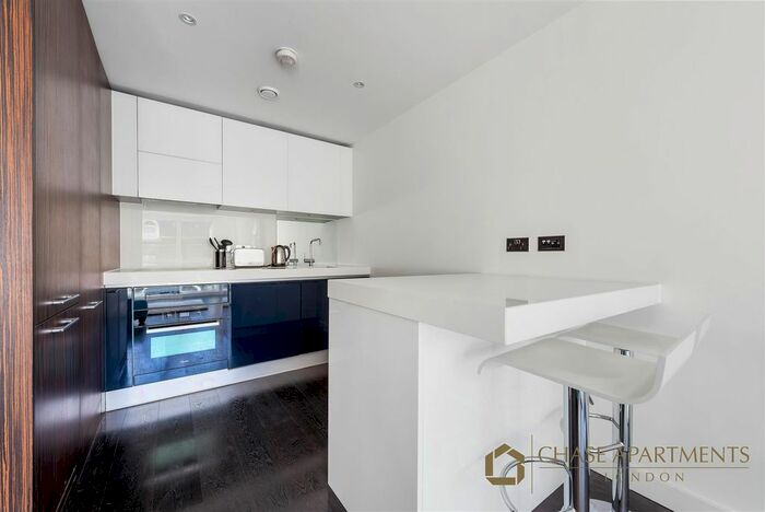 1 Bedroom Flat To Rent In Moore House, Gatliff Road, Grosvenor Waterside, SW1W