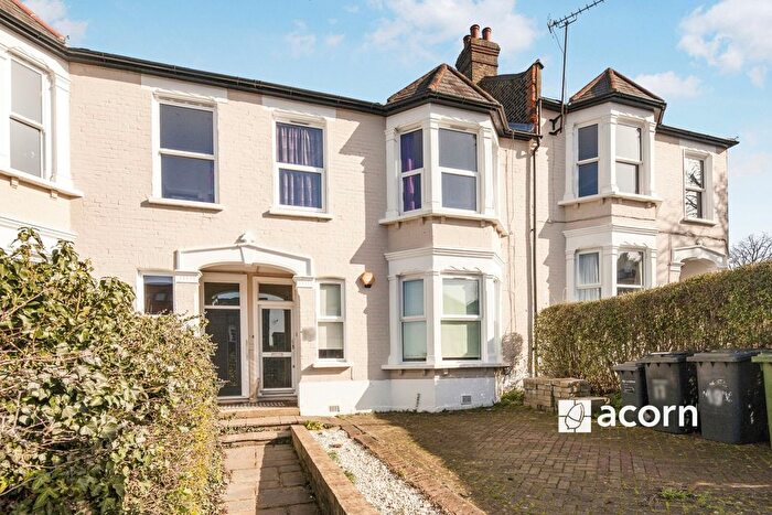 3 Bedroom Maisonette To Rent In Brockley View, London, SE23