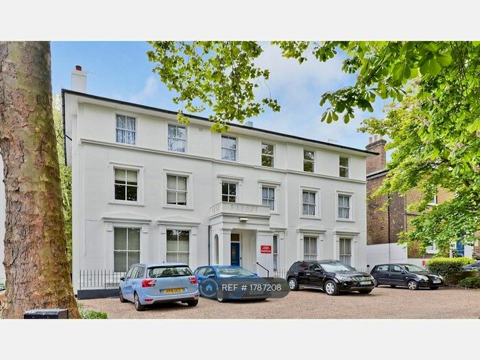 3 Bedroom Flat To Rent In Denmark Hill, London, SE5