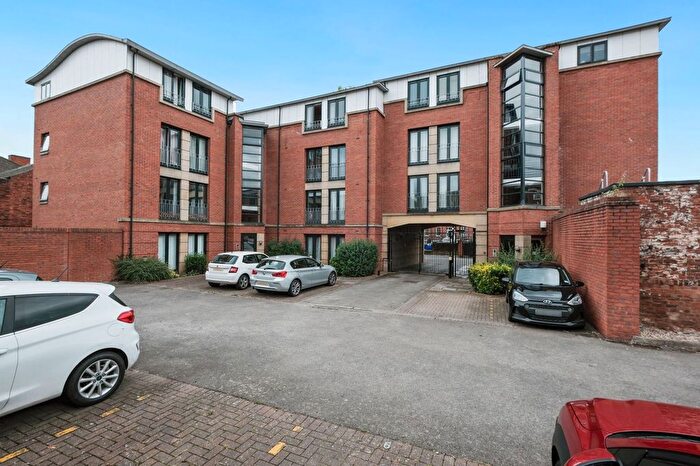 1 Bedroom Flat For Sale In St. Marys Street, Worcester, WR1