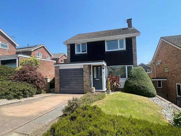 3 Bedroom Detached House For Sale In Burrator Drive, Exwick, EX4