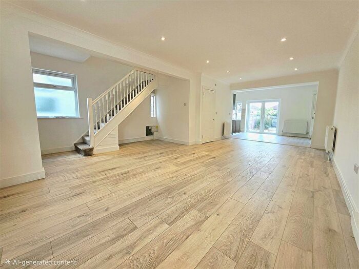 3 Bedroom Semi Detached House To Rent In Killowen Avenue, Northolt, UB5