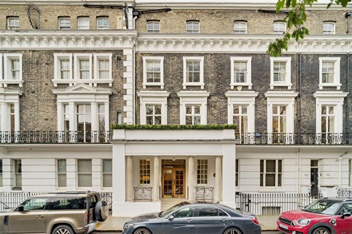 1 Bedroom Flat For Sale In Onslow Square, South Kensington ., SW7