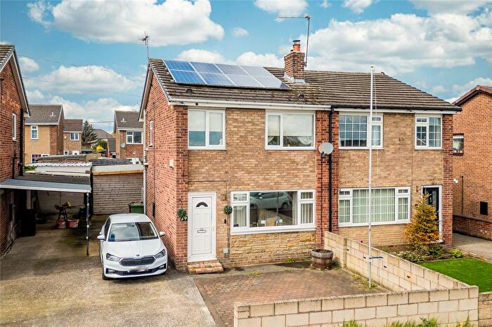 3 Bedroom Semi Detached House For Sale In Downland Crescent, Knottingley, West Yorkshire, WF11