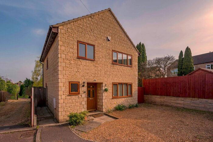 3 Bedroom Detached House To Rent In Clipstone Court, Rothwell, Kettering, NN14