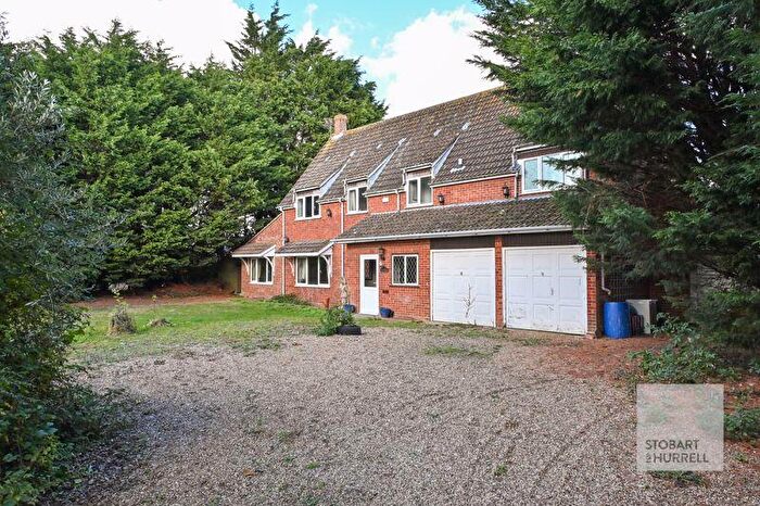 6 Bedroom Detached House For Sale In Field View, Smallburgh Road, Barton Turf, Norfolk, NR12