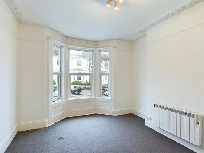 1 Bedroom Apartment To Rent In Shaftesbury Road, Brighton, East Sussex, BN1