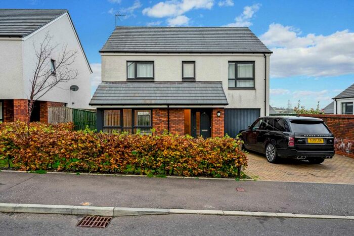 4 Bedroom Detached House To Rent In Midton Circle, Howwood, PA9