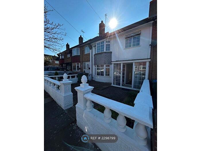 3 Bedroom Terraced House To Rent In Openshaw Road, London, SE2