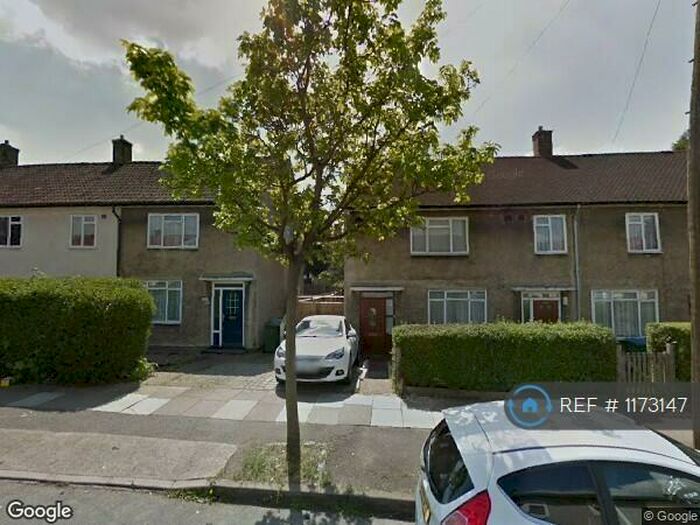 2 Bedroom Terraced House To Rent In Holburne Road, London, SE3