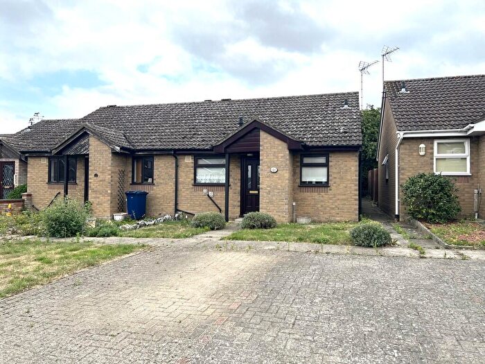2 Bedroom Terraced Bungalow For Sale In Marritt Close, Chatteris, Cambs., PE16