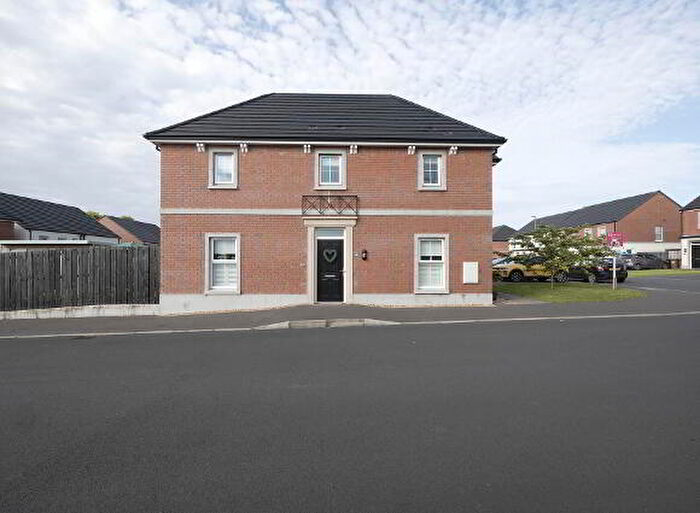 3 Bedroom Detached House For Sale In Atherton Square, Lurgan, BT66