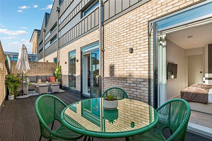 1 Bedroom Flat For Sale In Nightingale Lane, SW12