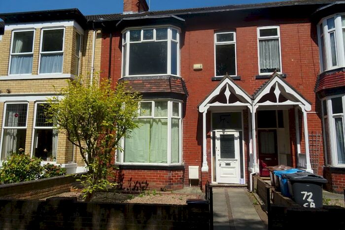 3 Bedroom Flat To Rent In Sunnybank, Hull, HU3