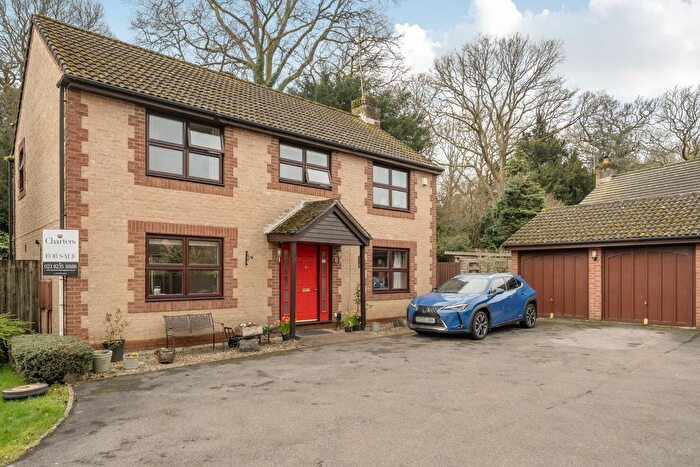 4 Bedroom Detached House For Sale In Taw Drive, Chandler's Ford, Eastleigh, Hampshire, SO53