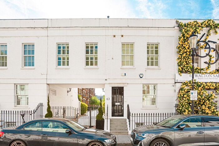 4 Bedroom Terraced House For Sale In Walton Street, London, SW3