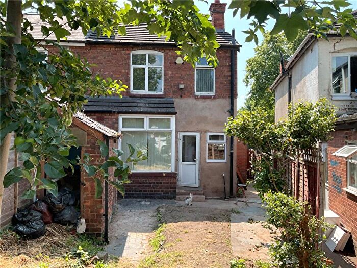3 Bedroom End Of Terrace House For Sale In Alum Rock Road, Birmingham, West Midlands, B8