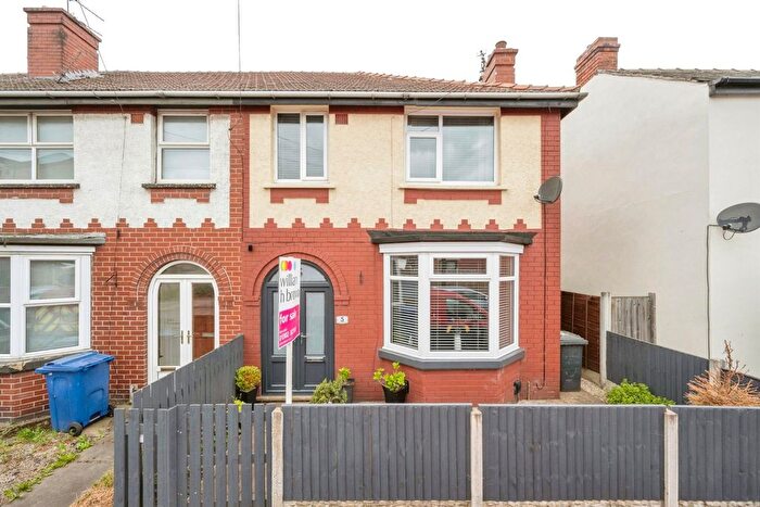 3 Bedroom End Terrace House For Sale In Truman Street, Bentley, Doncaster, DN5