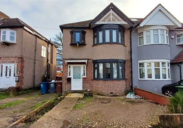 3 Bedroom Semi Detached House For Sale In Pembroke Avenue, Harrow, Middlesex, HA3