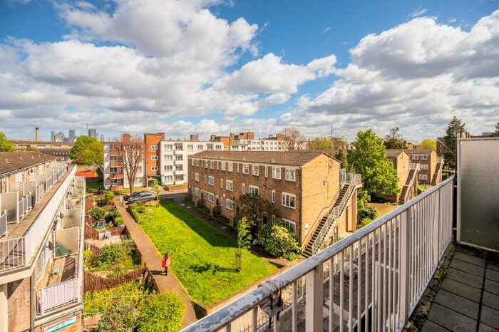 1 Bedroom Flat To Rent In Woolstaplers Way, Bermondsey, London, SE16