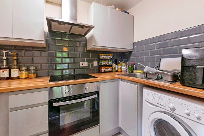 1 Bedroom Flat For Sale In Gresley Lodge, Old North Road, Royston, SG8
