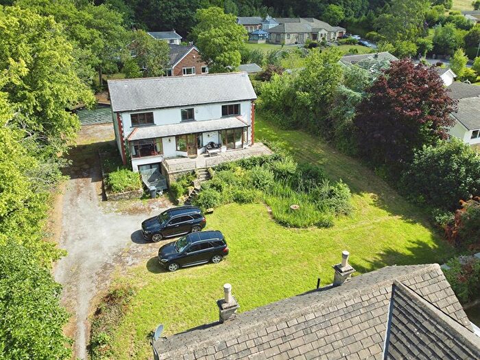 4 Bedroom Detached House For Sale In Lucy Hall Drive, Baildon, Shipley, BD17